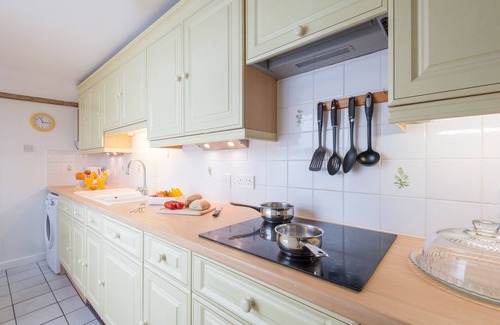 Marazion House | MELEDOR, family friendly, character holiday cottage in Marazion
