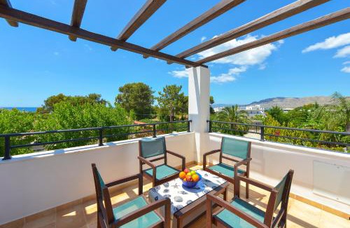 Pefkos Villa | Melfe Villas