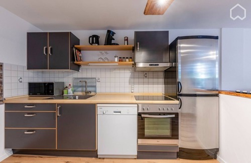 Bensheim Apartment | Melibokusblick - stylishly furnished vacation apartment