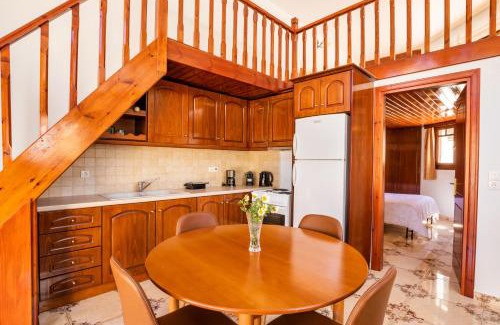 Aperio House | Melina Kyra Panagia