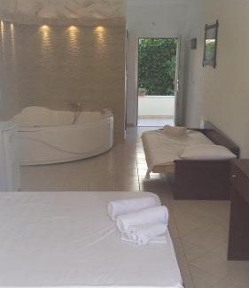 Kallithea Apartment | Melis Studios