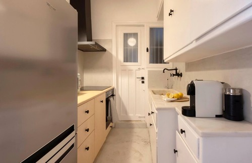 Athens City Centre Apartment | Meliti Apartment in Plaka