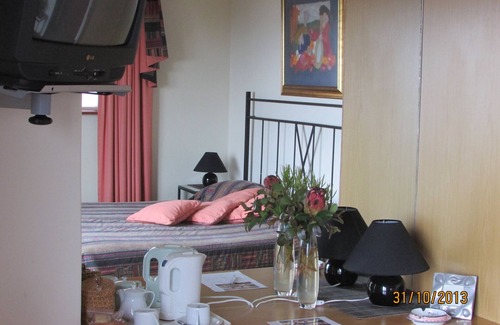 Outeniqua Strand House | Melkhoutkloof Guest House