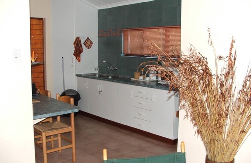 Outeniqua Strand House | Melkhoutkloof Guest House