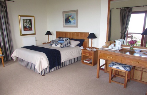 Outeniqua Strand House | Melkhoutkloof Guest House