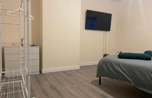 Melksham Apartment | Melksham Serviced Accommodation