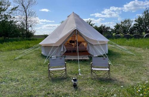 Samsø Bed & Breakfast | Mellem-rummet Guesthouse & Glamping