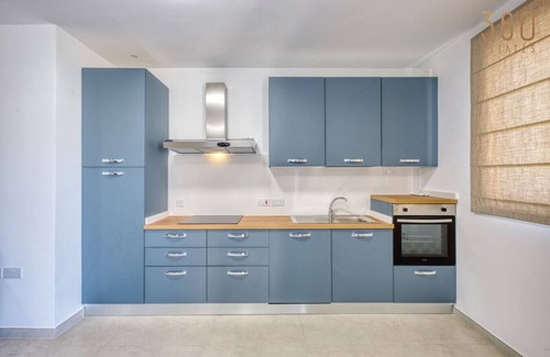 Mellieha Apartment | Mellieha 3BR home with Rooftop Pool Access w/AC's