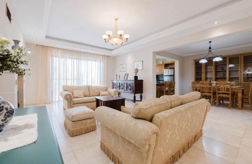 Mellieħa Heights House | Mellieha Villa W Jacuzzi And Pool Table By Homely!