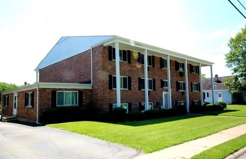 Fairborn Apartment | Mellow Mimosa Mission, Condo -Minutes to WPAFB & WSU, Fast Wifi, A/C