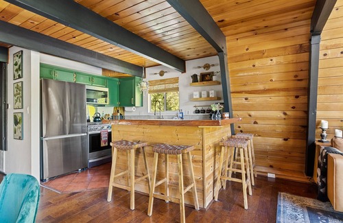 Running Springs Cabin | Mellow Mountain A-frame Hideaway with Hot Tub