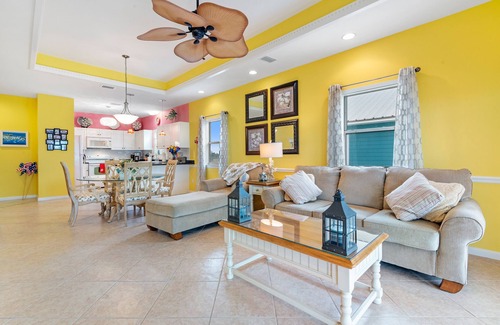 Fort Morgan House | Mellow Yellow - Steps from the Beach - Fort Morgan - Signature Properties