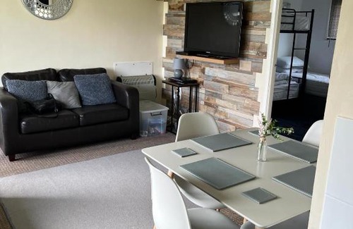 Great Yarmouth Apartment | Mells Shells