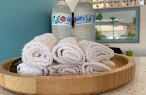 Worthing Apartment | Melrose Beach Apartments Inc