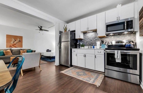 Melrose Condo | Melrose Gem ~ Mins from Downtown