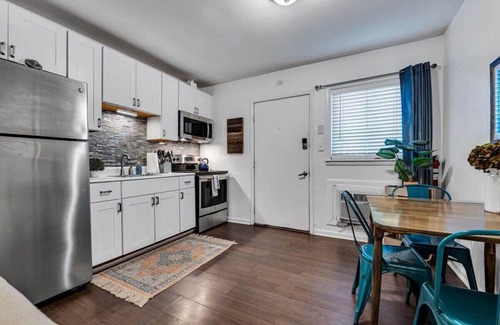 Melrose Condo | Melrose Gem ~ Mins from Downtown