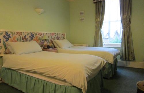 Penge and Cator House | Melrose House