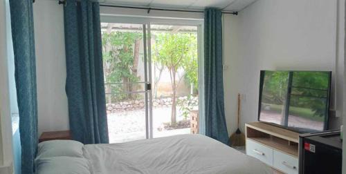 Pathio Hotel | Mem Homestay