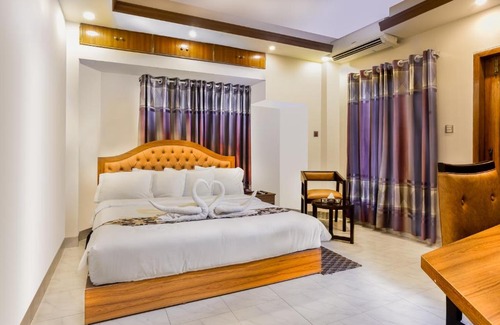 Uttara Hotel | Memento Residence