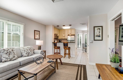 Isle of Palms Villa | Memorable end unit w/shared pool with ocean views, shared grill, & more