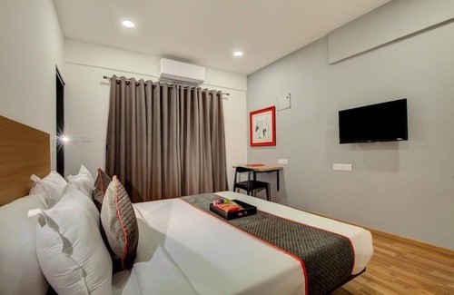 Bengaluru Hotel | Memorable stay with Modern Design Artwork Rooms
