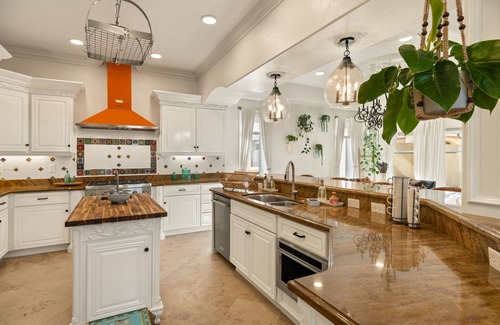 Captiva House | Memories are made Here! Fully Updated-Clean-Chic Upgrades-Kid & Pet Friendly