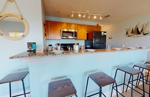 Treasure Island Condo | Memories Of A Lifetime. Great Vacation Location and Value. Heated Pool and Hot Tub.