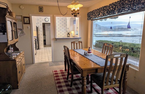 Brookings House | Memory Cove Beach House - Where Wonderful Ocean Memories begin!