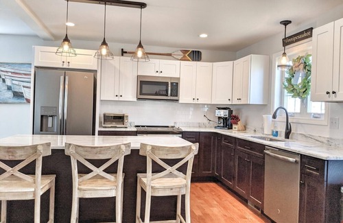 Laconia House | Memory Lane with Community Pool!