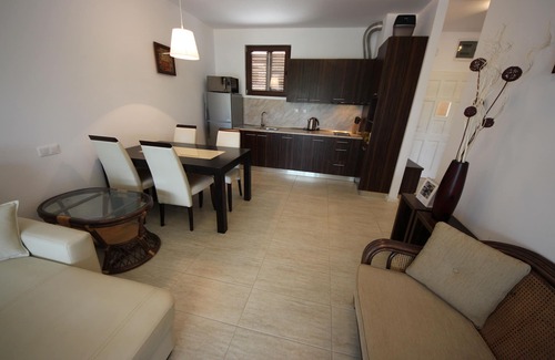 Sozopol Apartment | MENADA * GREEN LIFE * Deluxe Apartment with Terrace