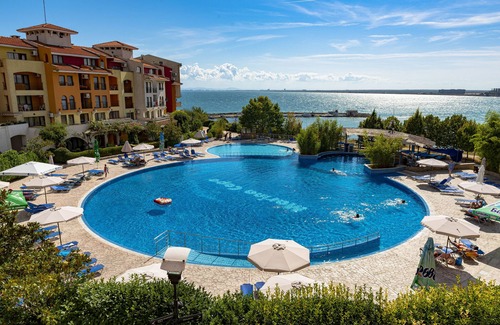 Aheloy Apartment | MENADA * Marina Cape * Family Apartment for 6 people