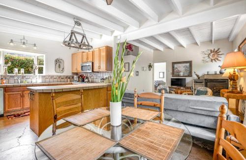 Inglenook House | Mendocino Dunes - Sand Dollar