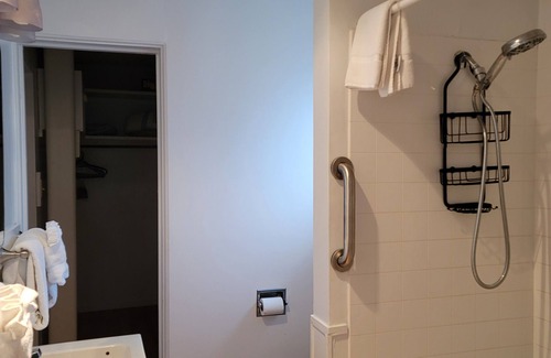Mendocino Apartment | Mendocino Ocean View Apartment #6