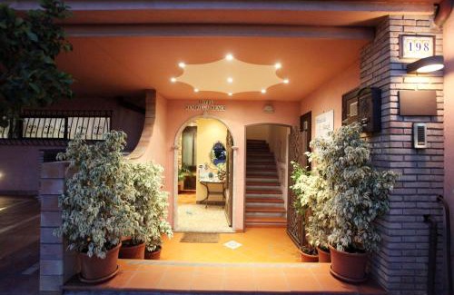 Mazzaro Hotel | Mendolia Beach Hotel