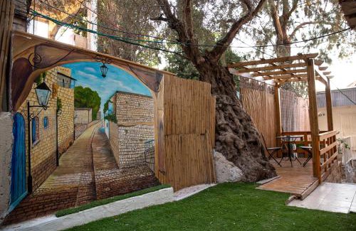 Safed Old City House | Mendy's Accommodation