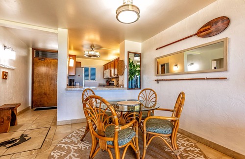 Kihei Condo | Menehune Shores #220 – Beachside Bliss with Panoramic Ocean Views