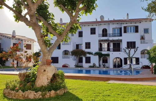 Sol del Este Apartment | Menorca: beautiful 3 bedroom ground floor apartment with superb views