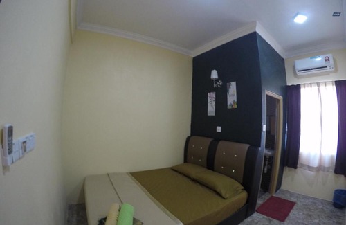 Kampung Pasir Hantu Hotel | Mentari Save Park