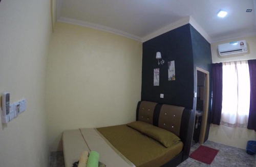 Kampung Pasir Hantu Hotel | Mentari Save Park