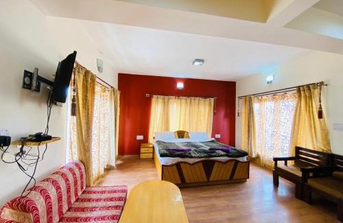 Leh House | Mentokling Guest House and Garden Restaurant