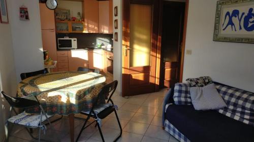 Menton Apartment | Menton apartment with large terrace