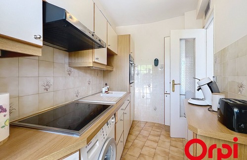 Menton Apartment | Menton apartment with pool and Wi-Fi