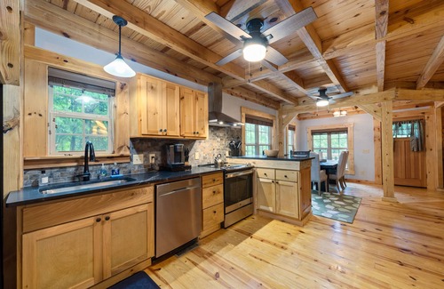 Mentone Cabin | Mentone “Rest Easy” - Tranquil Serenity & Pet Friendly