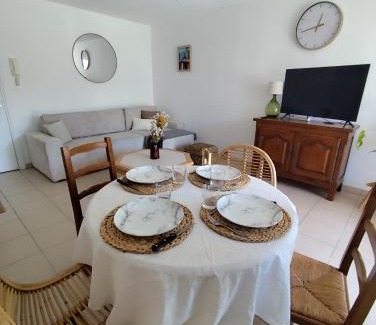 Grenade Apartment | Mentor au coeur de Grenade -wifi-piscine-parking privé