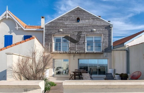 Fouras House | Mer & Soleil - Sea-facing with direct beach access