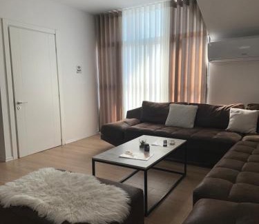 Tirana Apartment | Mera Home 2