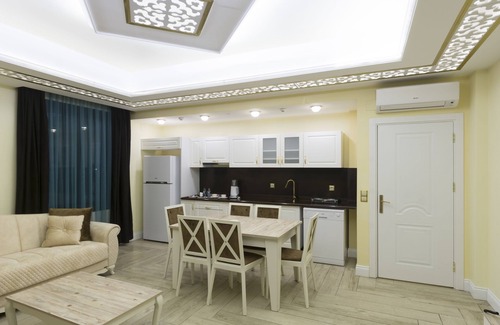Mezetli Hotel | Merada Suit Otel and Spa