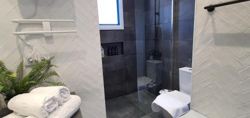 Finiki House | Meraki Beachfront