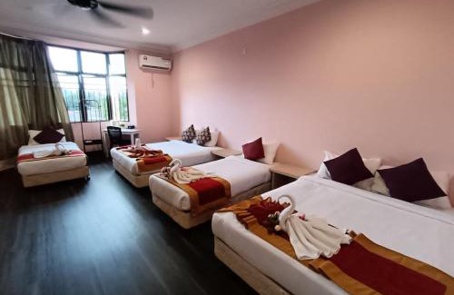 Kampung Chamang House | Meranti Homestay