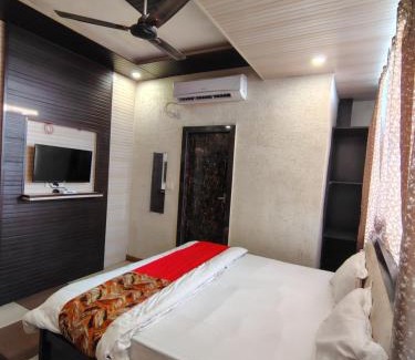 Bhopal Hotel | MeraStay Lite